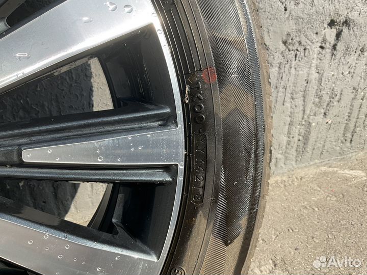 R18 Yokohama Geolandar SUV G055 225/55, PCD 5x114.3 DIA 67.1