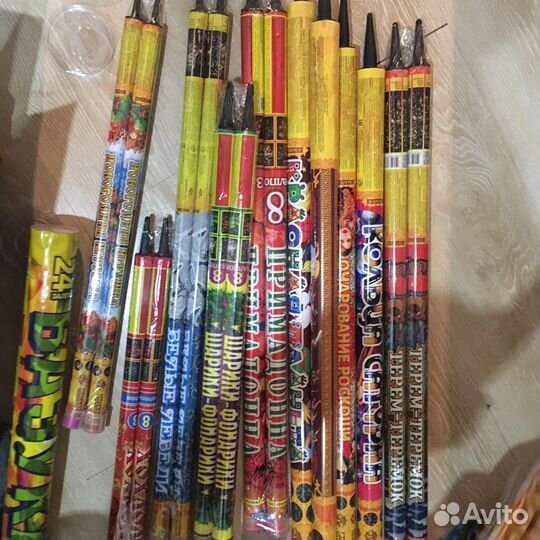 Римские свечи и фейерверки, салюты