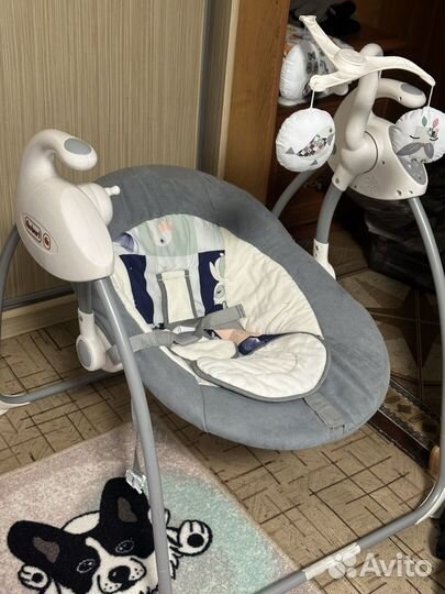 Детская качелька