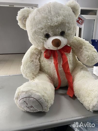 Плюшевый медведь