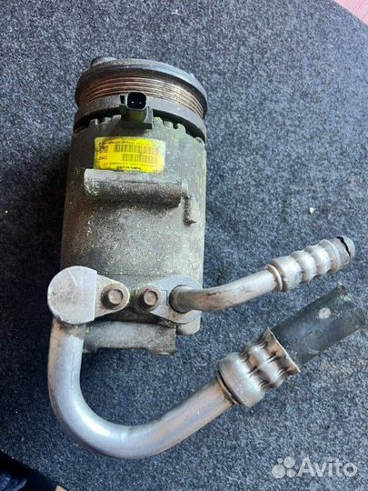 Компрессор кондиционера Ford Focus 2 A0DA 2010