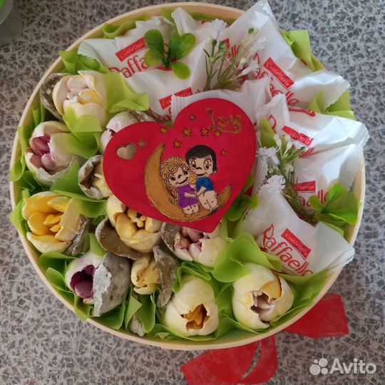 Зефир сладкий презент