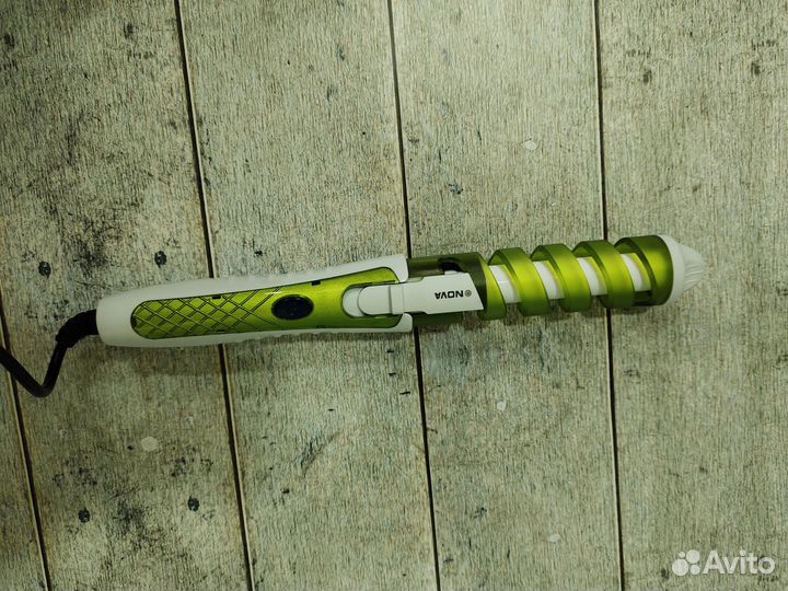 Плойка для завивки волос