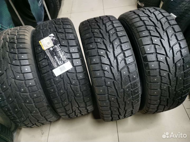 Blacklion Winter Tamer W517 275/55 R20