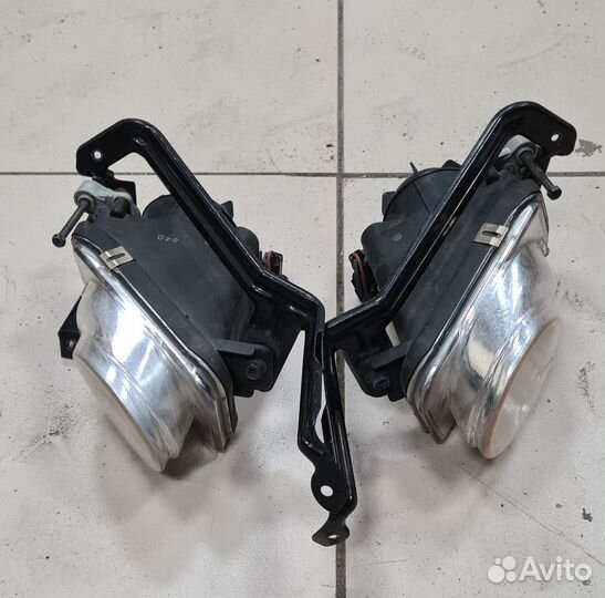 Противотуманные фары Galant 8
