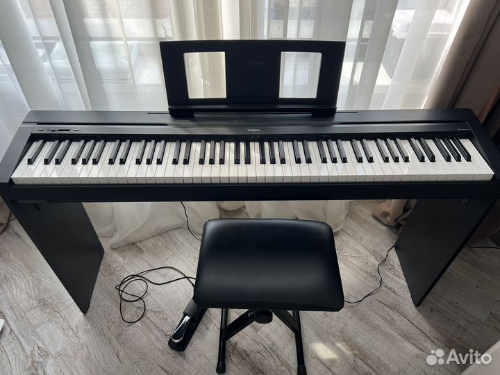 Цифровое пианино Yamaha P-45 B