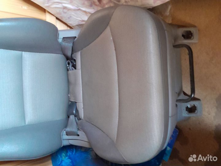Сиденья для grand starex