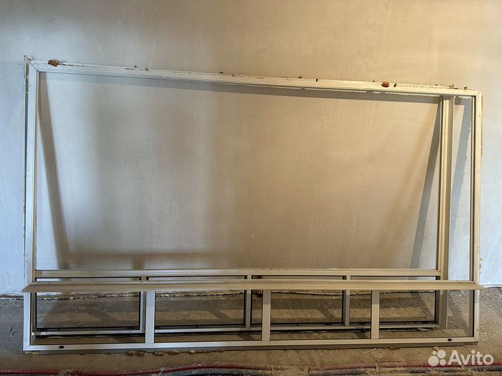 Окна пластиковые и алюминиевые б/у