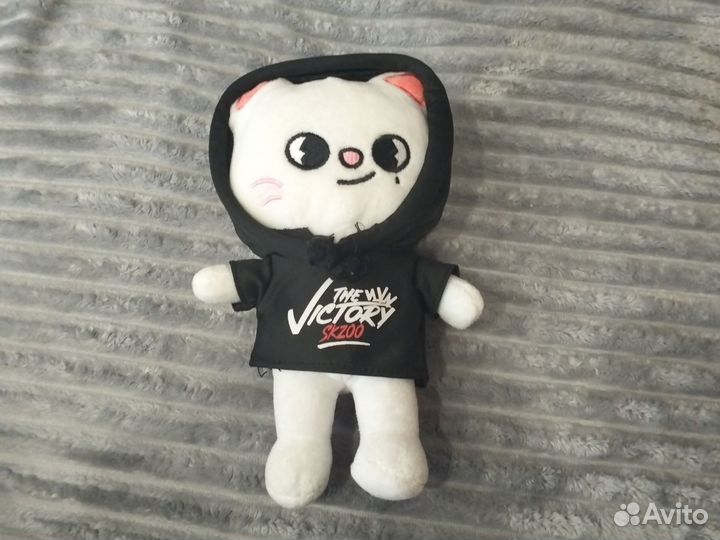 Stray kids хенджин хорек