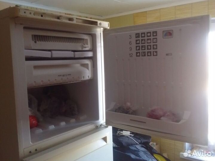 Холодильник стинол бу
