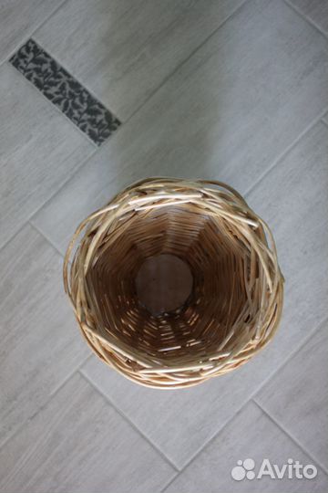 Ваза плетенная