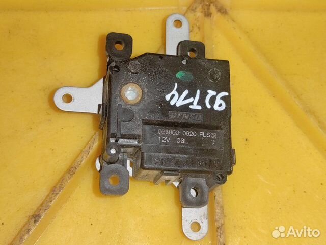Моторчик заслонки печки Toyota Auris E150 1ZR 2009