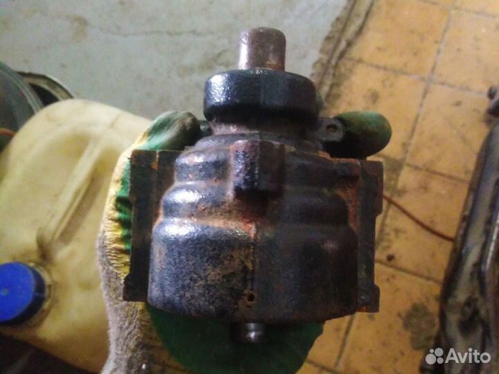 Насос гидроусилителя Hyundai Clio