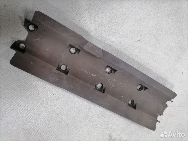 Маслоотражатель Volkswagen PassatB3 1988-1993