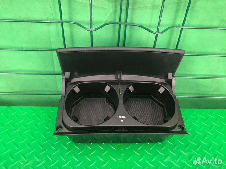 Подстаканник Mercedes Benz S550 W221 273.961 30