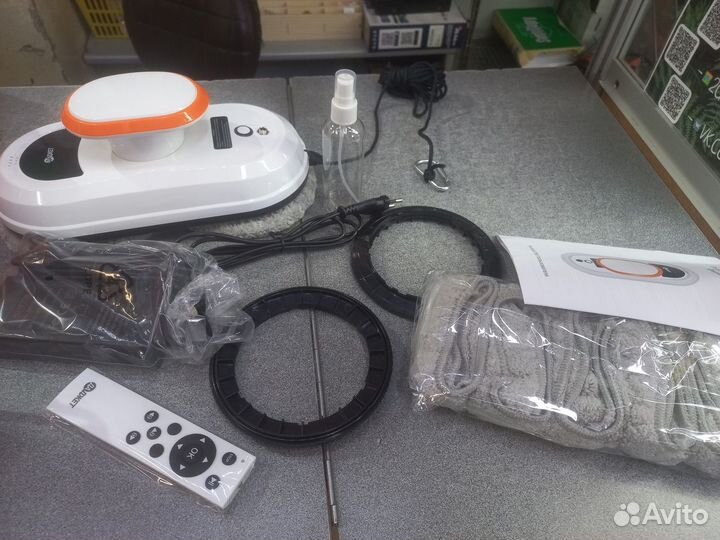 Робот-мойщик окон Даджет W100