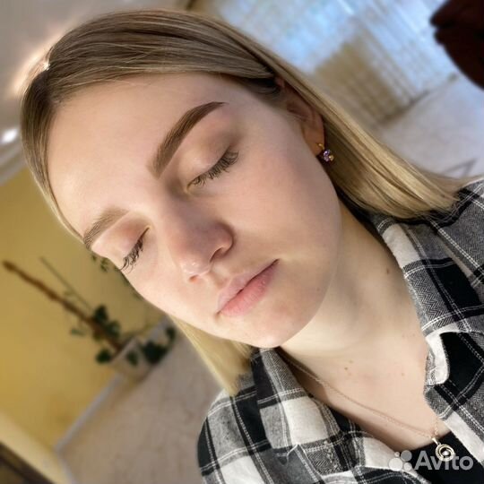 Ламинирование бровей, окрашивание бровей