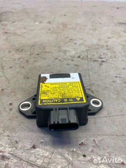 Датчик курсовой устойчивости Toyota Camry V40 3.5