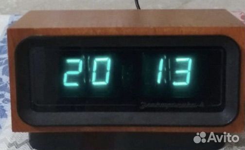 Часы электроника СССР