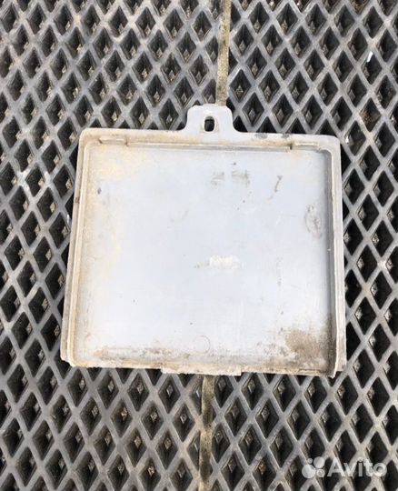 Крышка аккумулятора Honda Lead 50/90 AF-20E