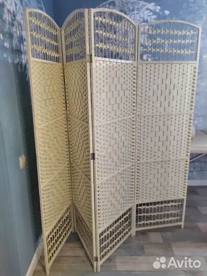 Ширма из ротанга