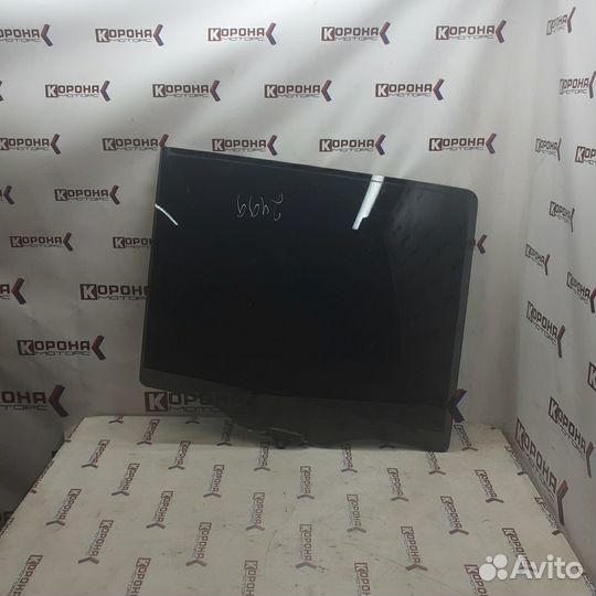 Стекло двери задней правой 834202B000 hyundai SAN