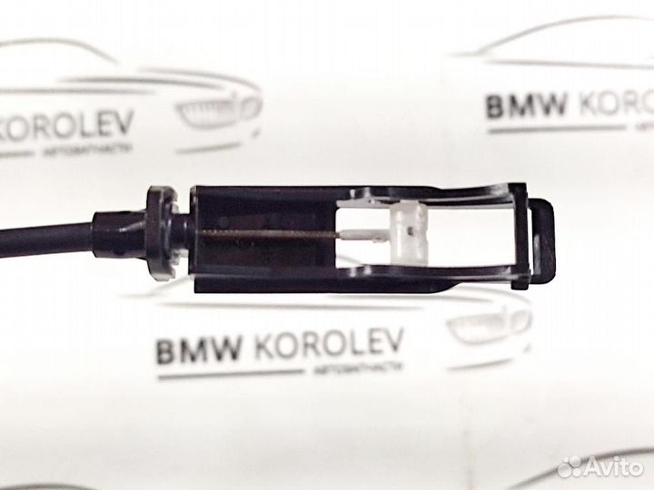 Трос замка двери передний VW Golf VI (2008-2012)