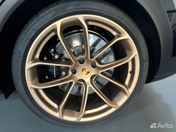 Porsche Cayenne Turbo 4.0 AT, 2023, 99 км