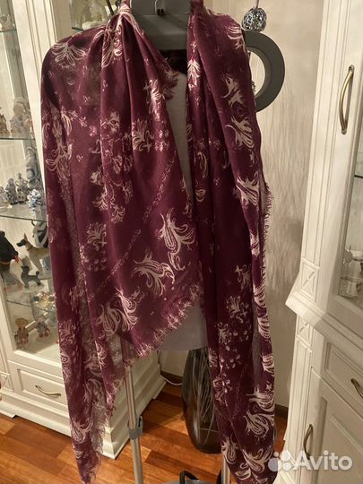 Шарфы и палантины Massimo Dutti