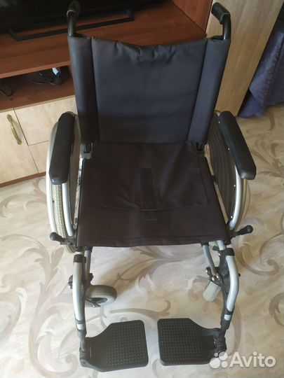 Инвалидная коляска складная бу