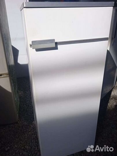 Холодильник бирюса 120