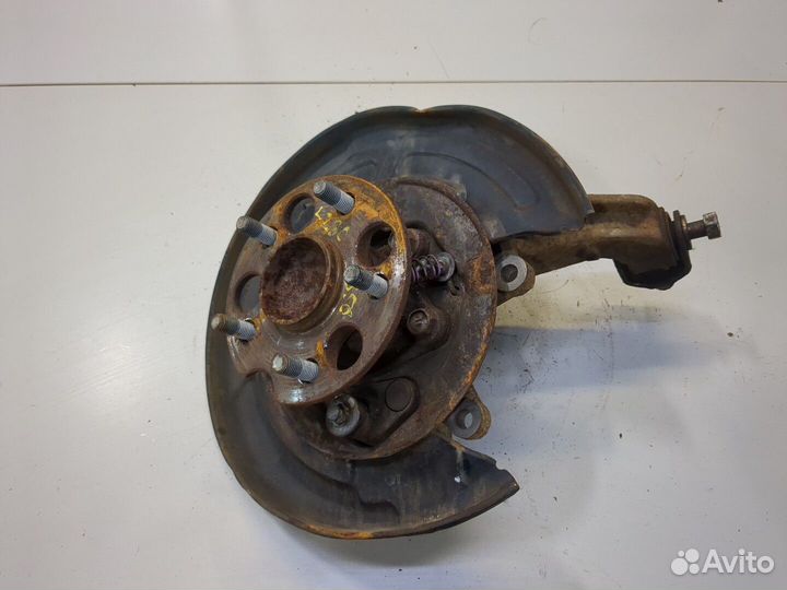 Ступица (кулак, цапфа) Toyota Venza, 2011