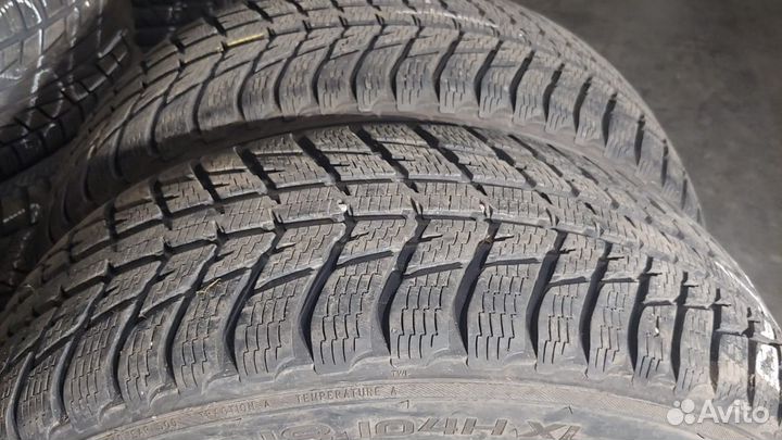 Nokian Tyres WR SUV 3 225/60 R18 104H