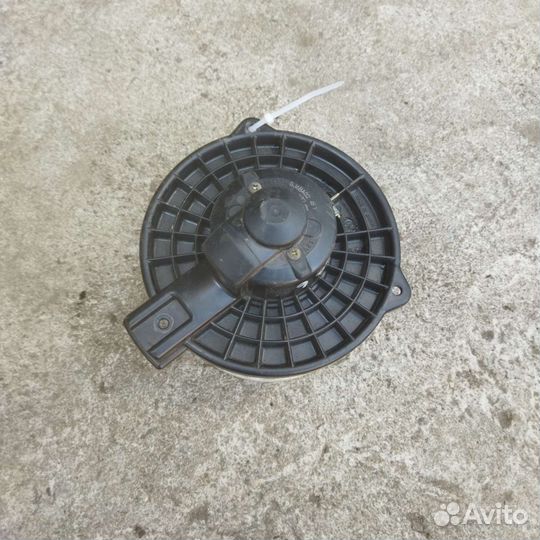 Моторчик отопителя Mazda 6 GG