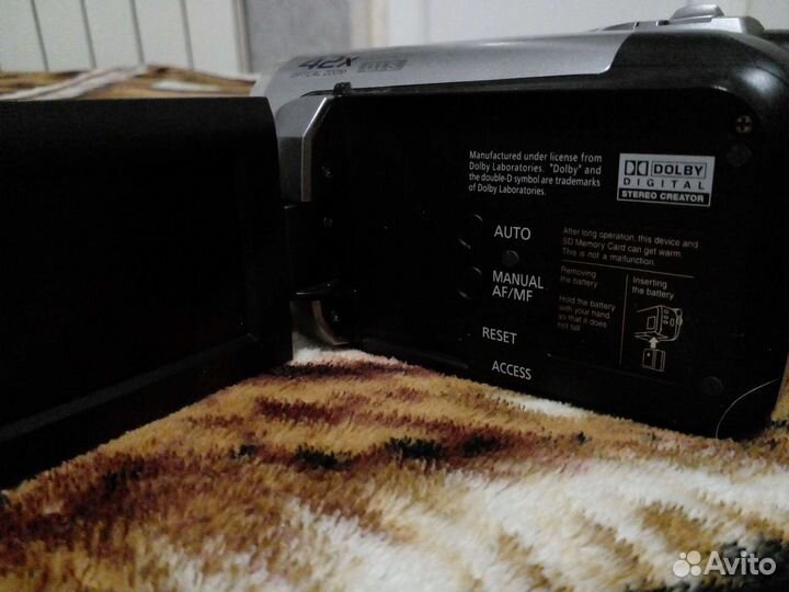 Видеокамера panasonic SDR-H40