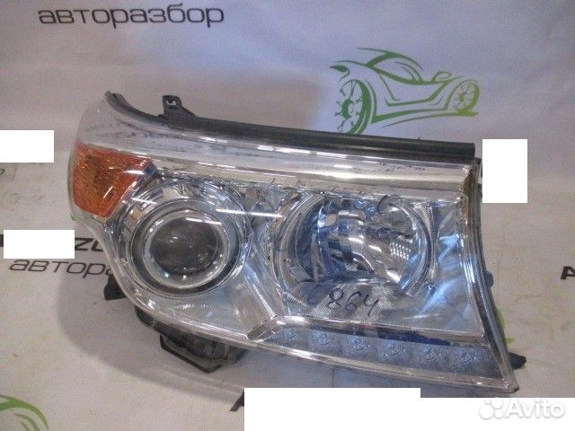 Фара правая Toyota Land Cruiser 200 2007-2012