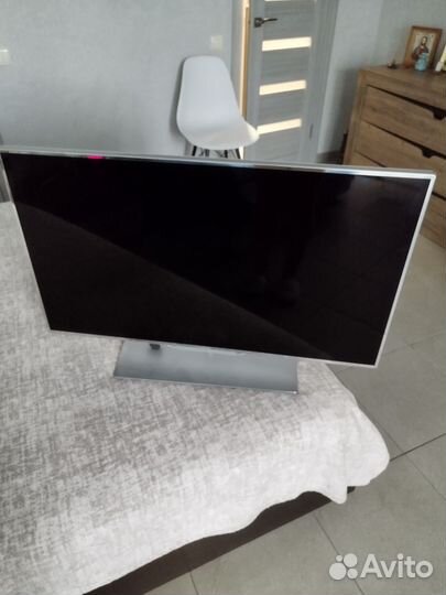 Продам телевизор Philips