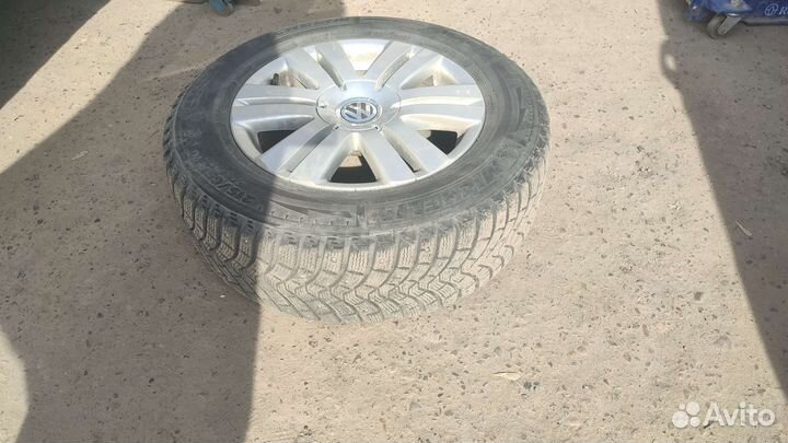 R16 Michelin Latitude X-Ice North 215/65, PCD 5x112 DIA 57.1