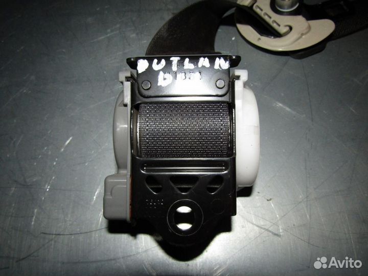 Ремень безопасности Outlander (GF) 2012