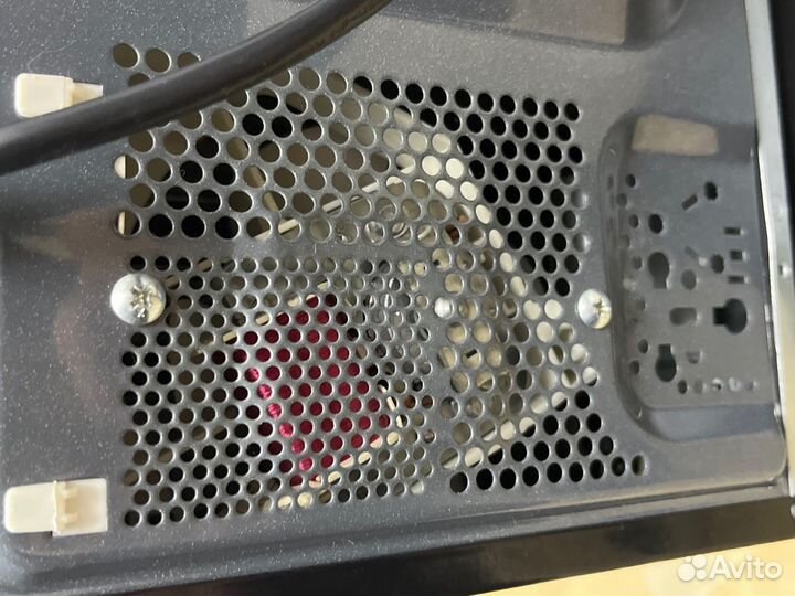 Микроволновая печь starwind SMW3420, 700 Вт