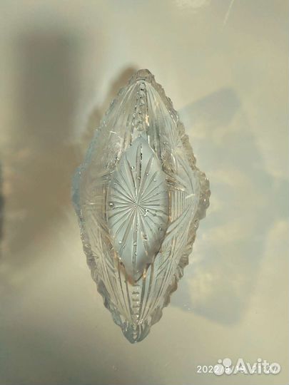 Хрустальная конфетница