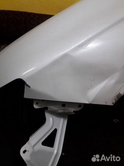 Крыло переднее левое от митсубиси аутлендер 3