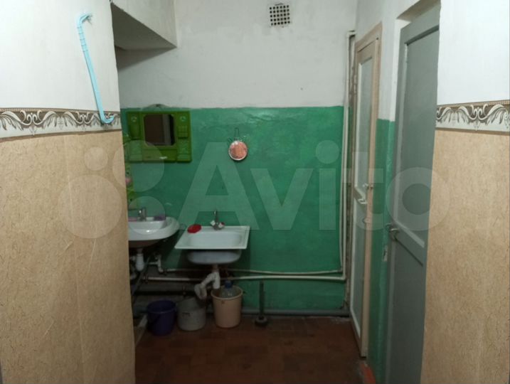Комната 48 м² в 2-к., 2/5 эт.