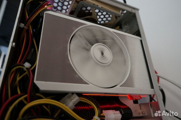 Colorful iGame GeForce RTX 3060 Mini OC 12G LHR