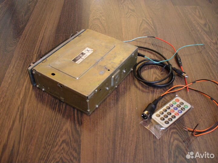 Радио приемник газ-24 а-271 Модернизированное