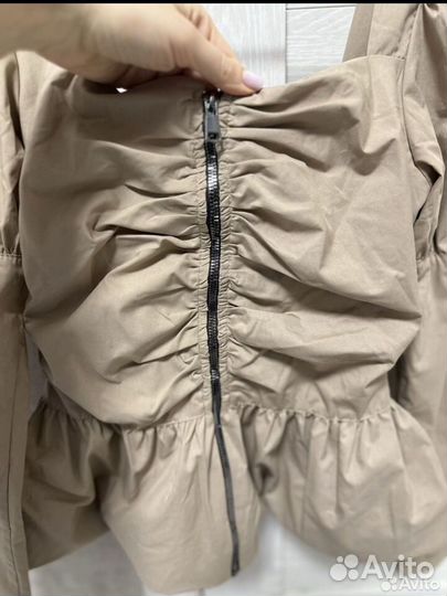 Топ с цветком