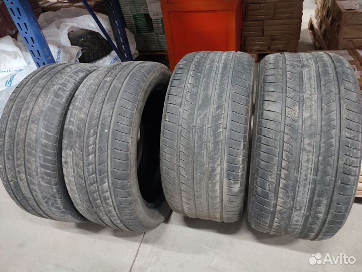 Bridgestone Alenza 001 275/45 R20 и 305/40 R20