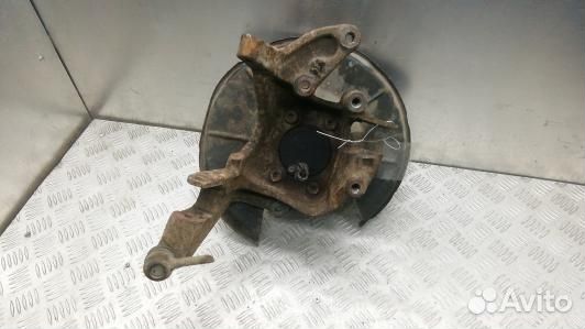 Ступица задняя левая ford kuga 1 (4AD03LZ01)