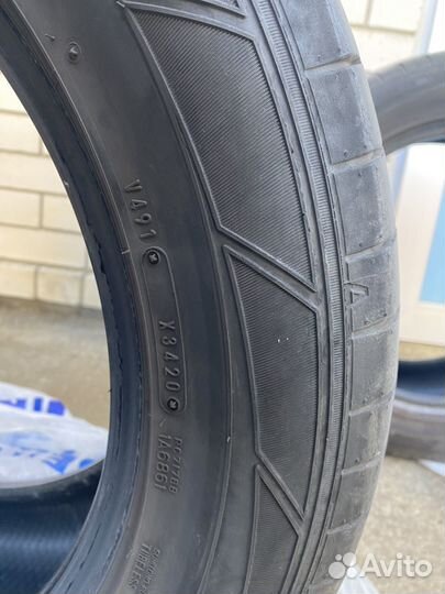 Dunlop SP Sport Maxx 050+ 255/55 R18