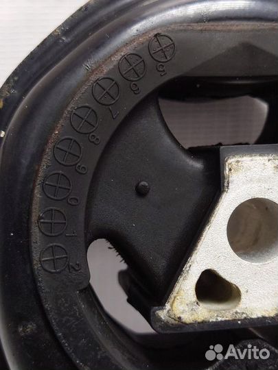 Опора двигателя Mazda 3